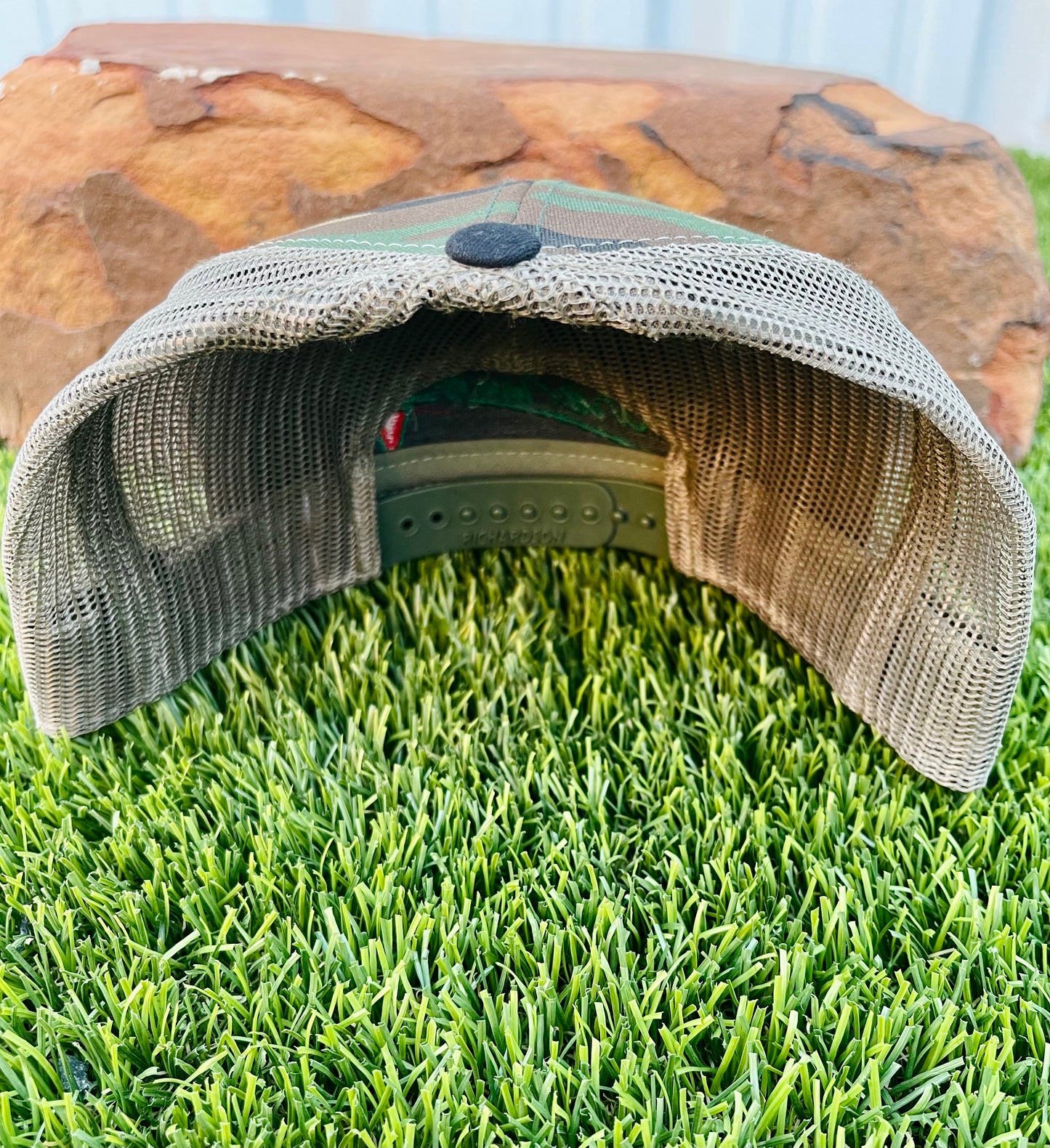 Camo/Black Snapback Horizontal Logo