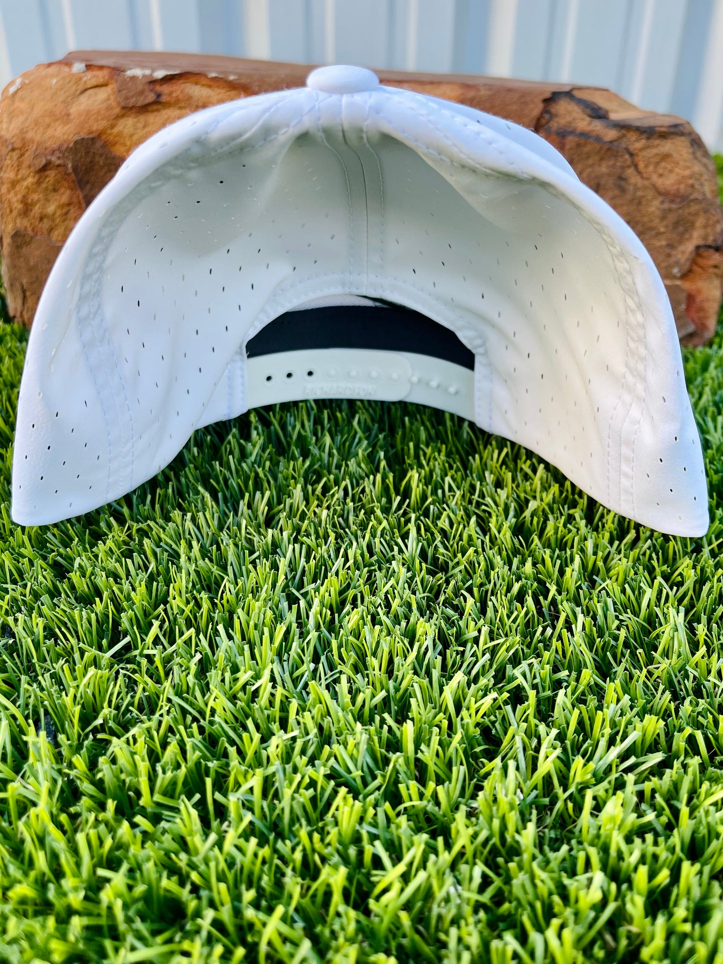 White 7 Panel Snapback Horizontal Logo